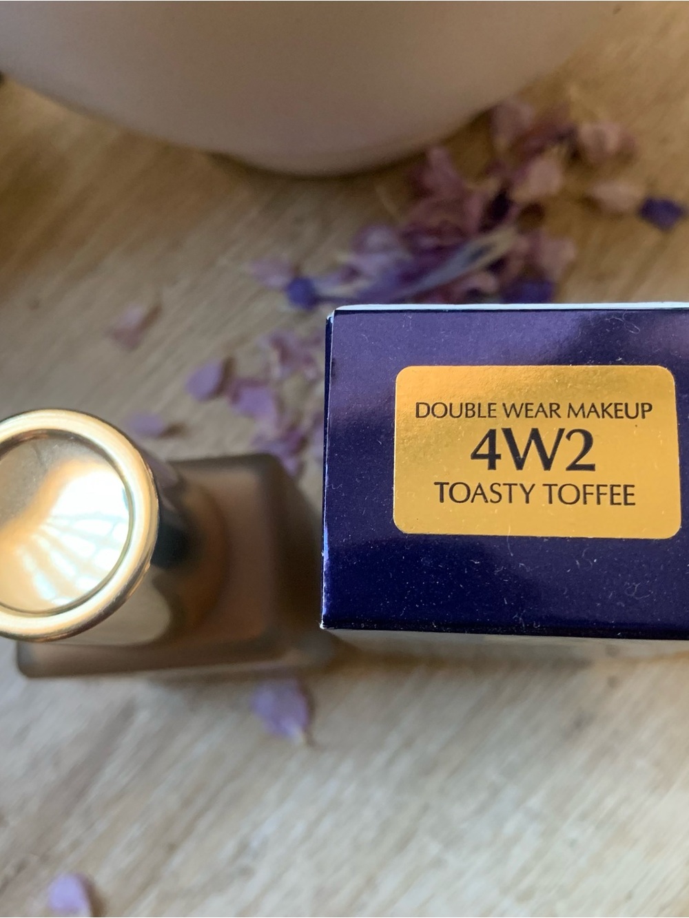 Estee Lauder Double Wear Makeup 4W2 Toasty Toffee - New Formula